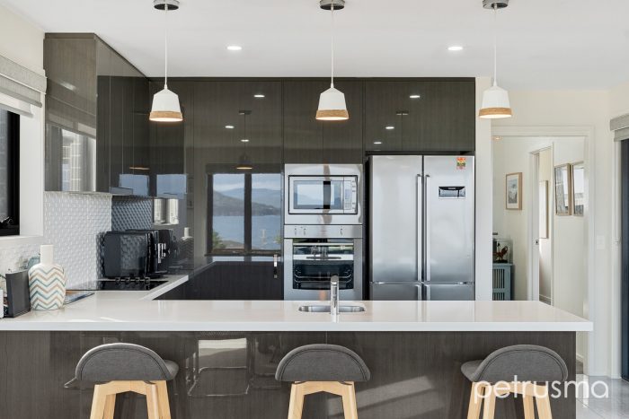 9 Seacroft Ct, South Arm TAS 7022, Australia