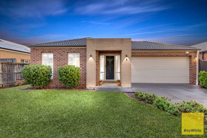 5 Sinclair Cres, Tarneit VIC 3029, Australia