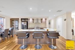 5 Sinclair Cres, Tarneit VIC 3029, Australia