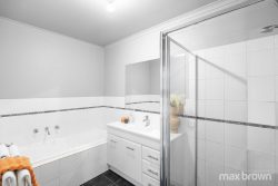Unit 2/45 Mirang Ave, Croydon VIC 3136, Australia