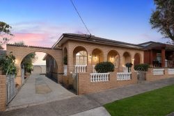 59 Bruce St, Bexley NSW 2207, Australia