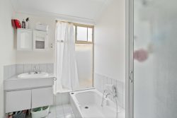 3 St Clair St, Yanchep WA 6035, Australia