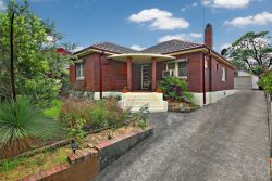 32 St Elmo Parade, Kingsgrove NSW 2208, Australia