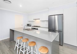 6 Stane Dyke Rd, Stream Hill NSW 2526, Australia
