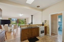 36 Third Ave, Semaphore Park SA 5019, Australia