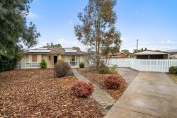 12 Tiernan Pl, Kambah ACT 2902, Australia