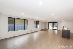 13 Tigereye Ave, Byford WA 6122, Australia