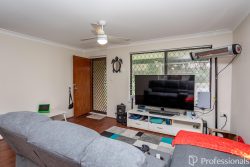 49 Townley St, Armadale WA 6112, Australia