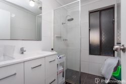 49 Townley St, Armadale WA 6112, Australia