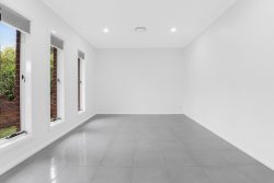 76 Tramway Dr, West Wallsend NSW 2286, Australia