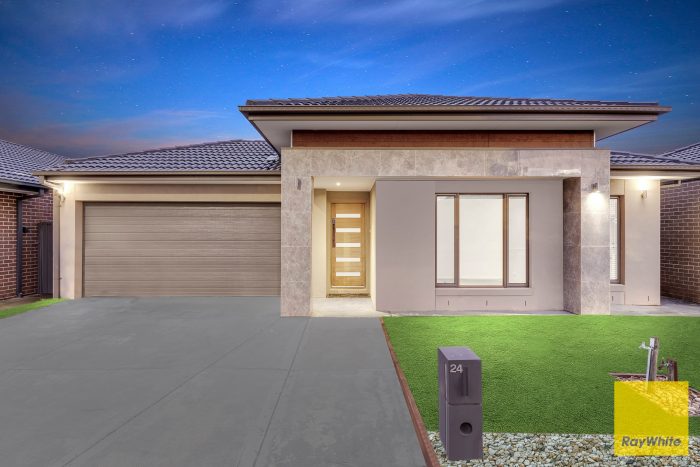 24 Trumpeter Dr, Tarneit VIC 3029, Australia