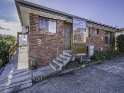 407 Village Dr, Kingston TAS 7050, Australia