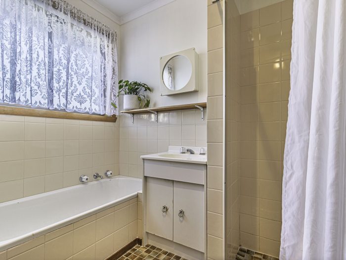 407 Village Dr, Kingston TAS 7050, Australia