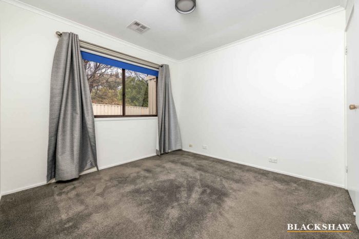 Unit 5/37 Wettenhall Cct, Calwell ACT 2905, Australia