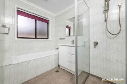 Unit 5/37 Wettenhall Cct, Calwell ACT 2905, Australia