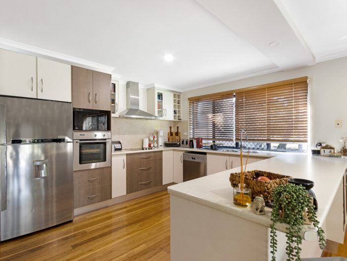 8 Kauri Ct, Dundowran Beach QLD 4655, Australia