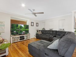8 Kauri Ct, Dundowran Beach QLD 4655, Australia