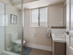 136A Campbell St, West Lamington WA 6430, Australia