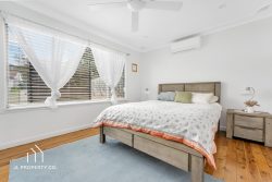 2A Day St, Wyoming NSW 2250, Australia