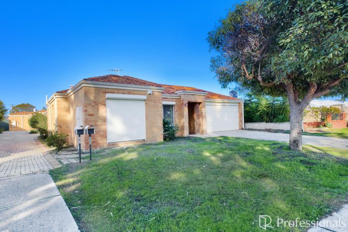 42A Eastdene Cir, Nollamara WA 6061, Australia