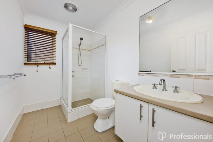 42A Eastdene Cir, Nollamara WA 6061, Australia