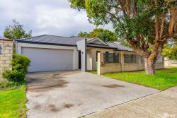 15A Sixth Rd, Armadale WA 6112, Australia