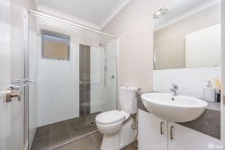 15A Sixth Rd, Armadale WA 6112, Australia