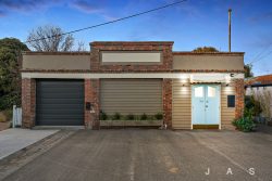 2A Thomson St, Seddon VIC 3011, Australia