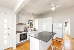 86 Anita Ave, Lake Munmorah NSW 2259, Australia