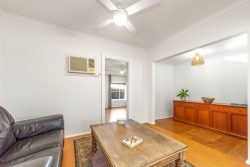 86 Anita Ave, Lake Munmorah NSW 2259, Australia