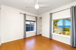 86 Anita Ave, Lake Munmorah NSW 2259, Australia