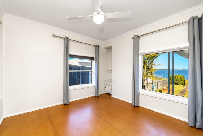 86 Anita Ave, Lake Munmorah NSW 2259, Australia