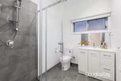 37 Arnold St, Sunshine West VIC 3020, Australia