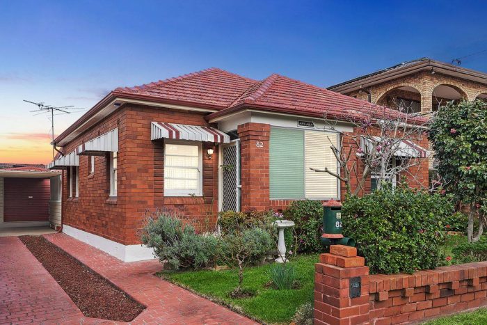 82 Iliffe St, Bexley NSW 2207, Australia