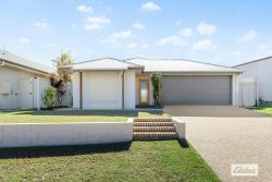 26B Brokenwood St, Emerald QLD 4720, Australia