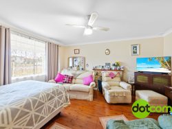 27 Battley Ave, The Entrance NSW 2261, Australia