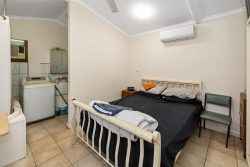 32 Bayfield Rd, Malak NT 0812, Australia