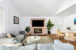 23 Beach St, Ettalong Beach NSW 2257, Australia