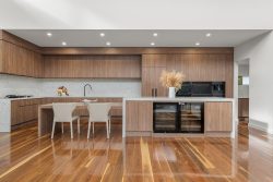 Unit 1/32 Bindaga Pl, Aranda ACT 2614, Australia