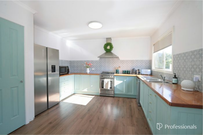 6 Brahams Rd, East Warburton VIC 3799, Australia