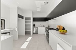 Unit 2/47 Brunker Rd, Broadmeadow NSW 2292, Australia