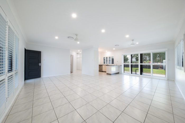 27 Calista Ct, Proserpine QLD 4800, Australia
