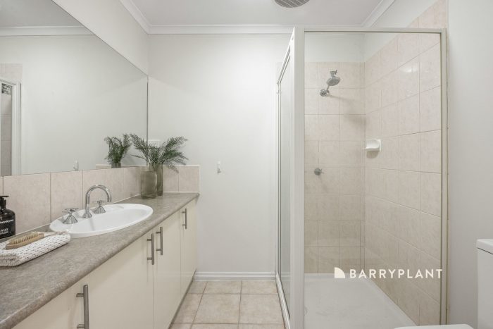 6 Celestine Ct, Narre Warren VIC 3805, Australia