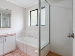 17 Chapman Dr, Somerville WA 6430, Australia