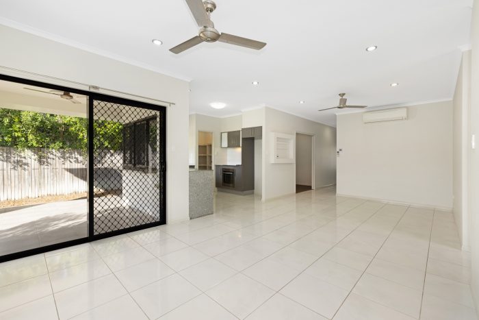 7 Cherington Blvd, Shaw QLD 4818, Australia