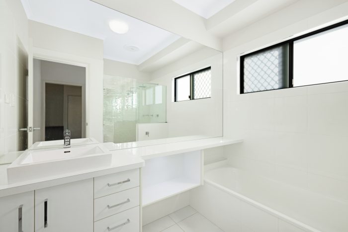 7 Cherington Blvd, Shaw QLD 4818, Australia