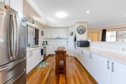 102 Cove Blvd, River Heads QLD 4655, Australia