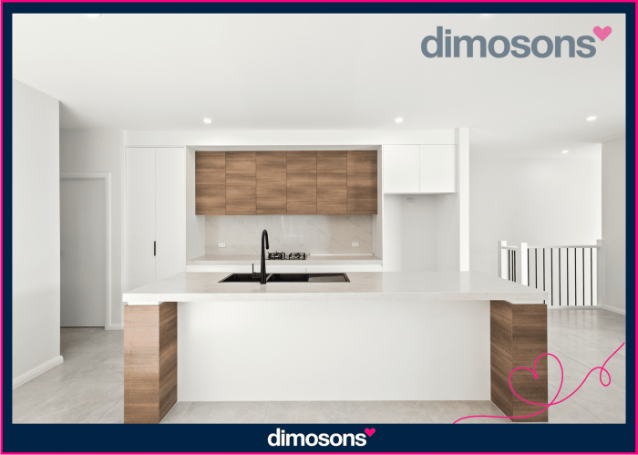 3/37 Whimbrel Ave, Lake Heights NSW 2502, Australia