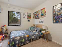 182 Elizabeth Rd, Morphett Vale SA 5162, Australia