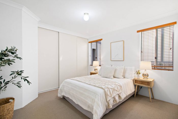 36 Chatsworth Dr, Hocking WA 6065, Australia
